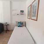 Pool & Tennis Апартаменти *