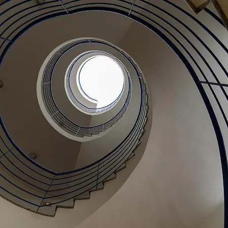 Pool & Tennis 阿尔布费拉